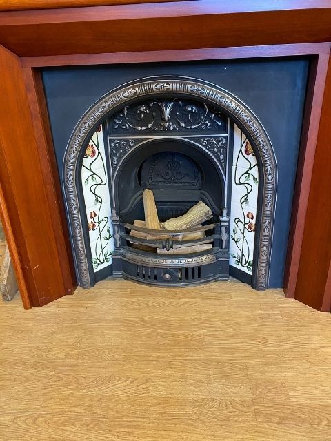 Belfast-cast-iron-fireplace.jpg